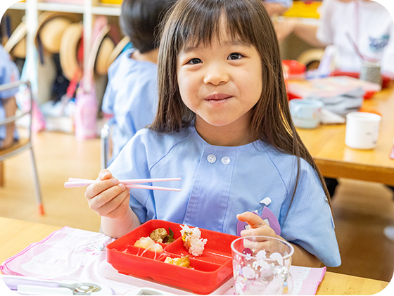 給食 画像